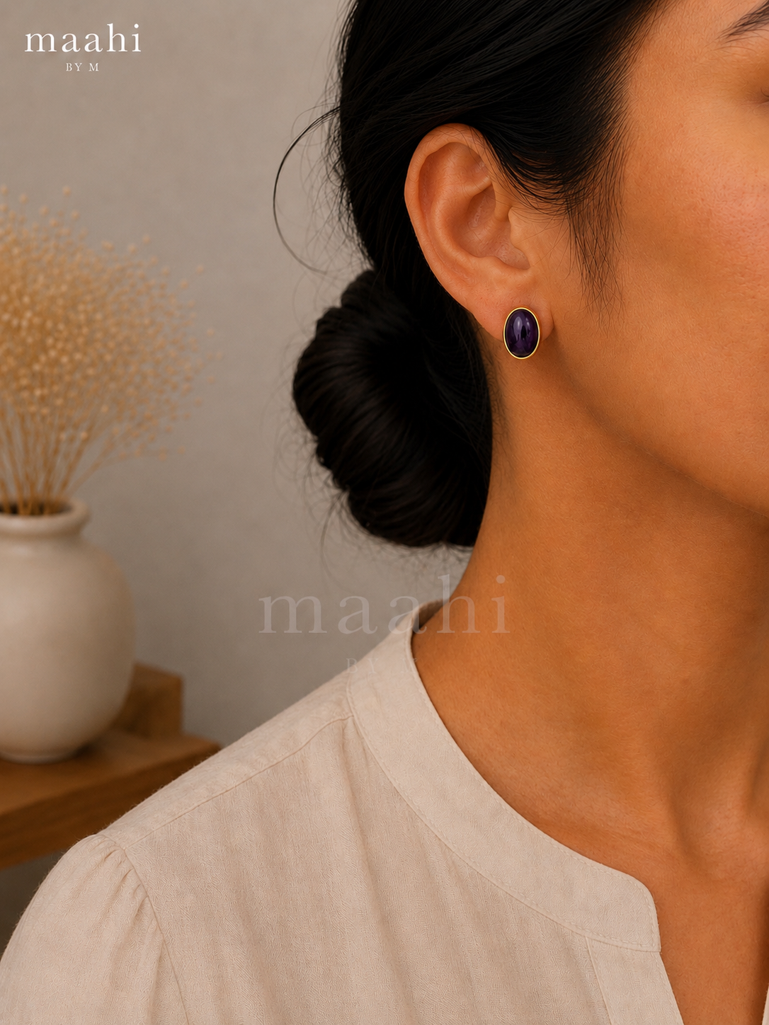 Amethyst Small Oval Stud