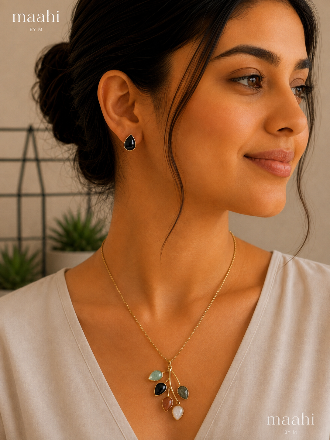Enchanted vine pendant with Black Onyx Studs