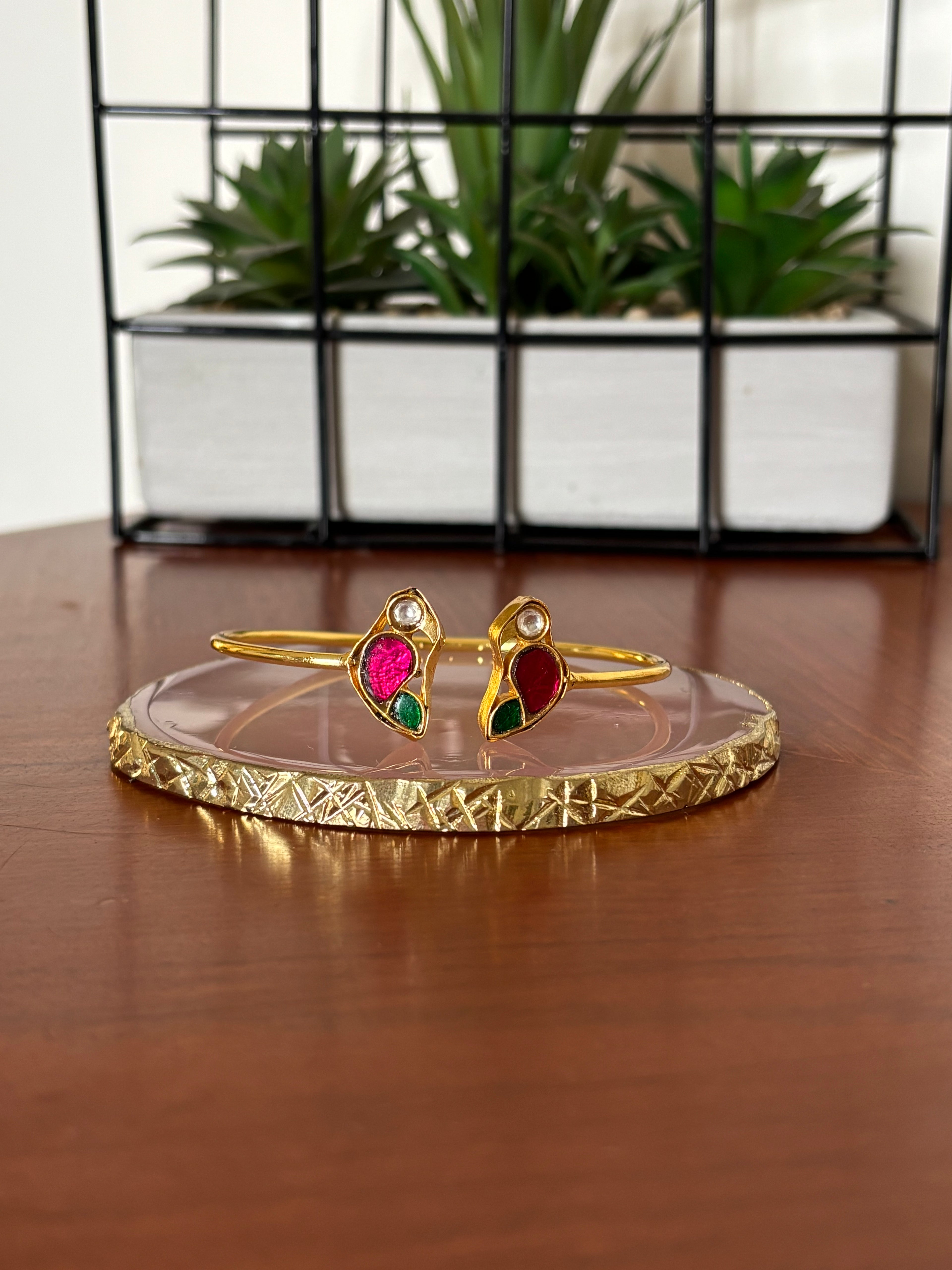 Kili cuff 3