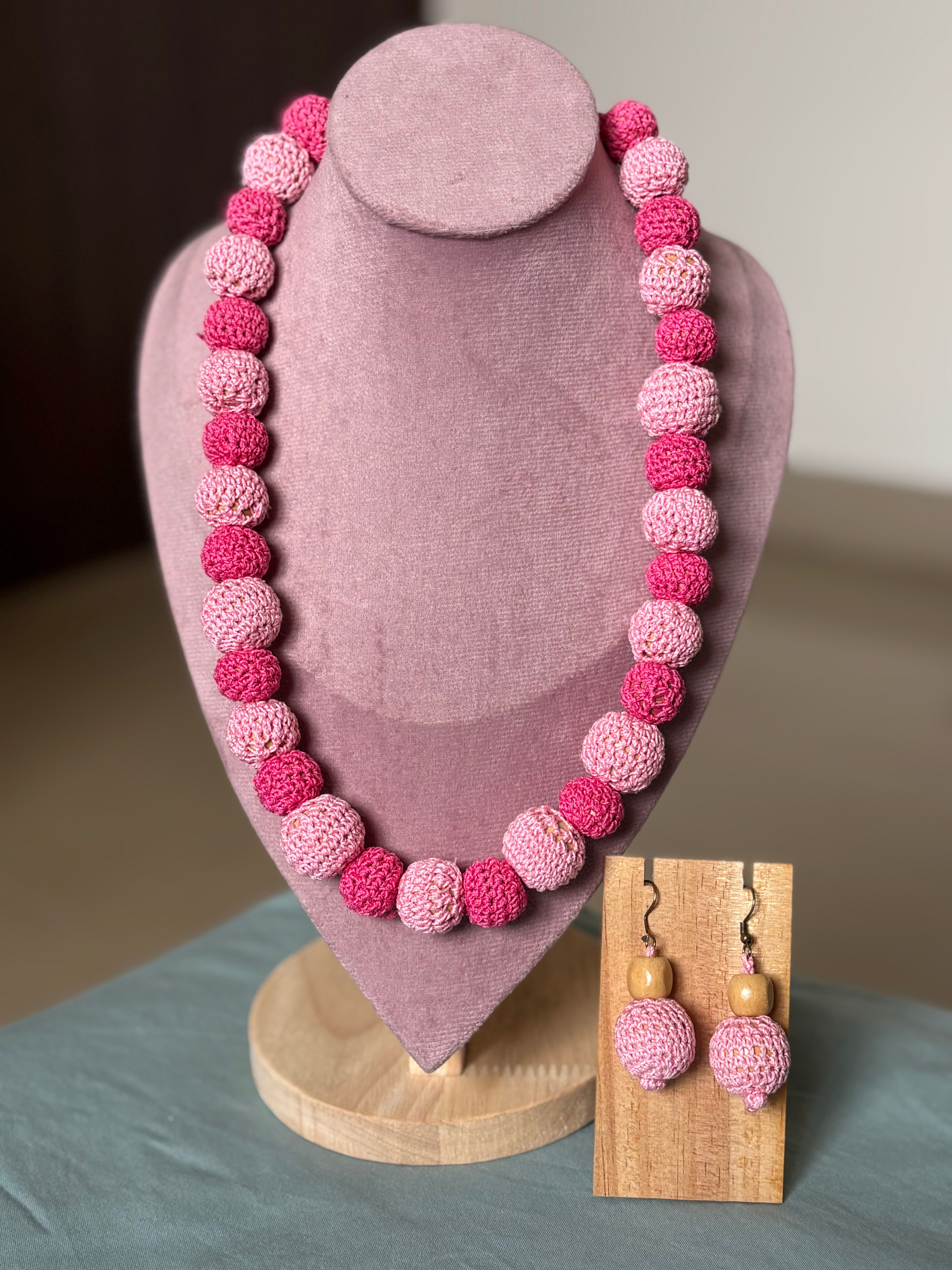 Crochet Bead Necklace 2