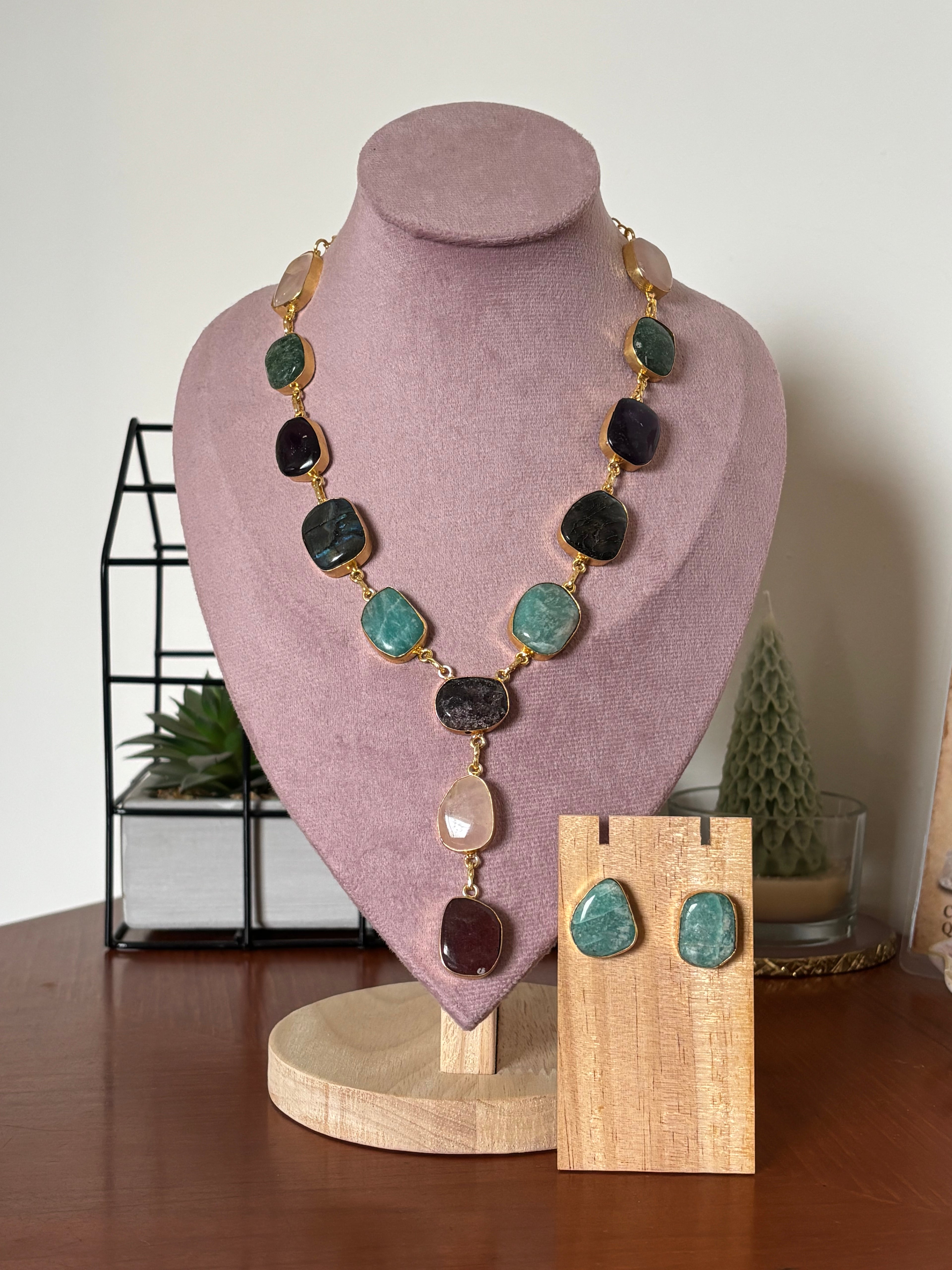 Mutlicolour Aura necklace
