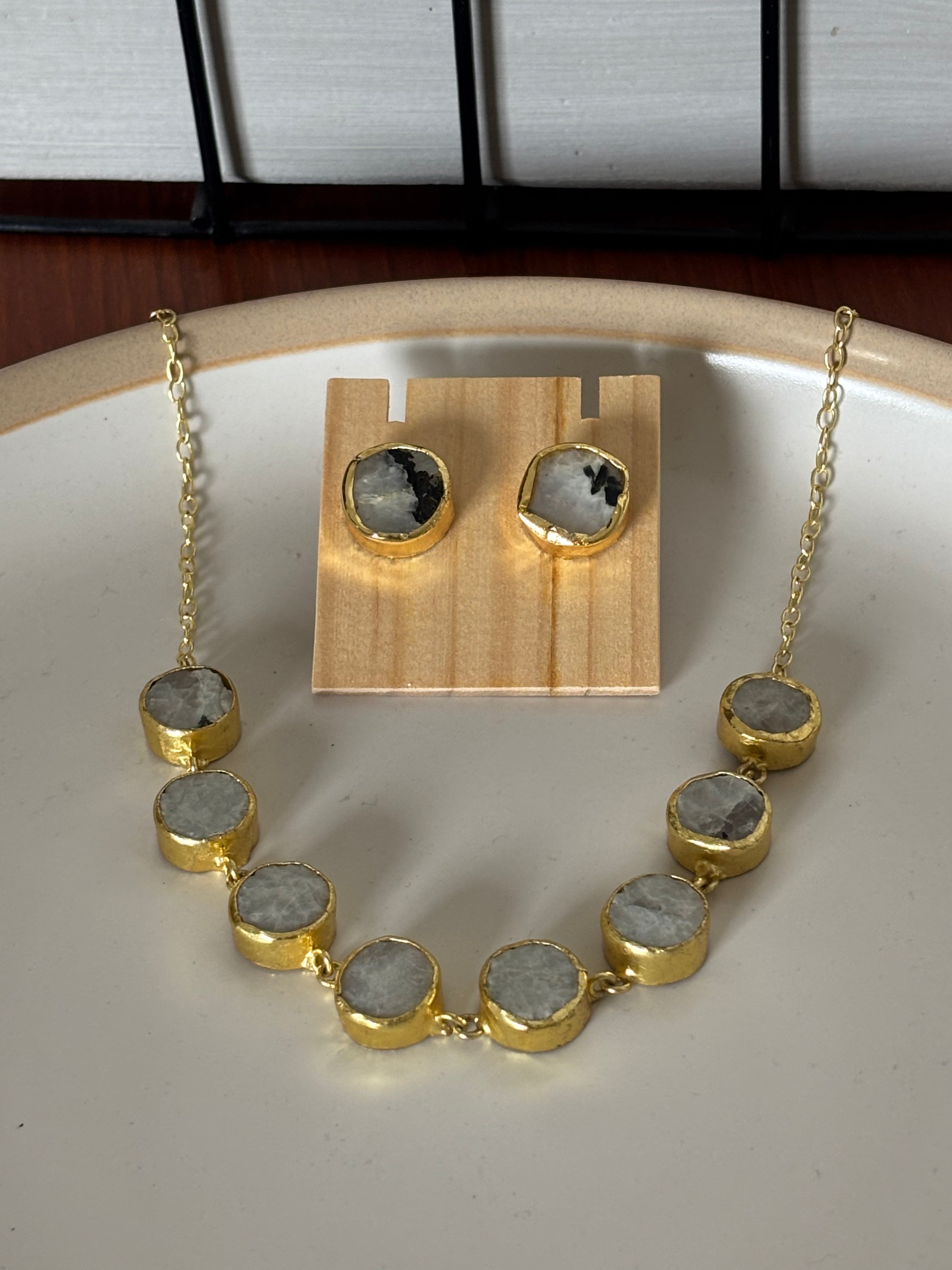 Moonstone Choker Set