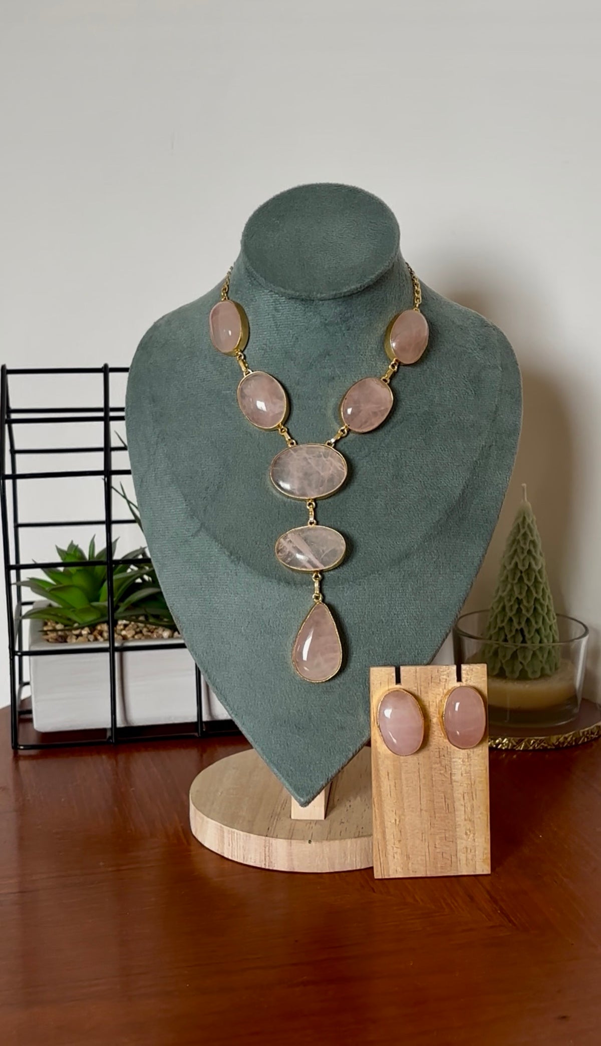 Rose Quartz Aura Necklace